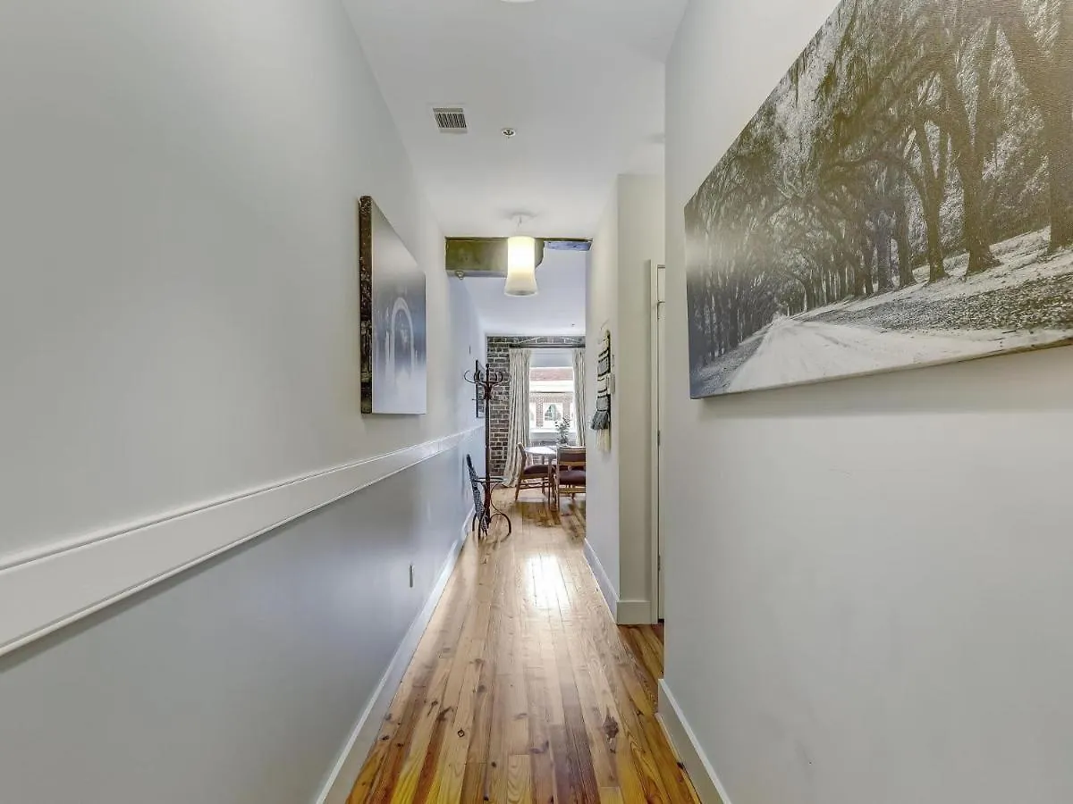فيلا Above Broughton St 3002 سافانا